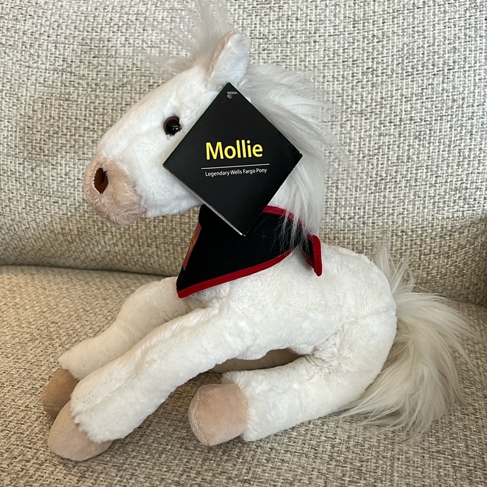 NWT 2008 WELLS FARGO Legendary Mollie Pony Horse Plush
